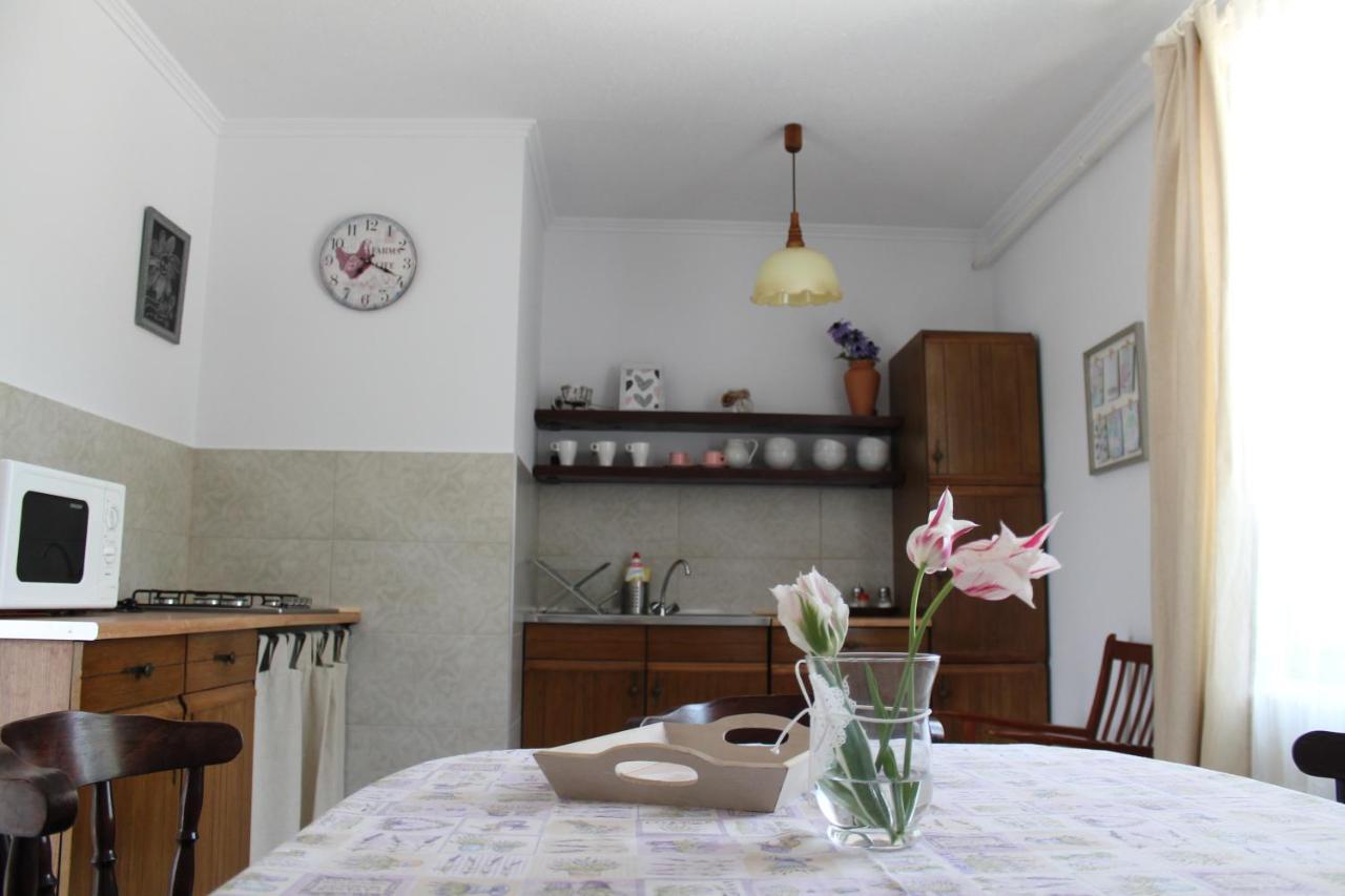 דירות טיהאני Apartman Nikol מראה חיצוני תמונה